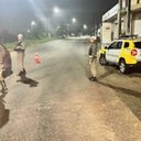 A ação da PM visa coibir a embriaguez ao volante, com cinco motoristas autuados em um único dia na região. - Divulgação PMRN