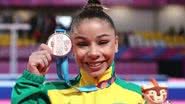 Com uma apresentação impecável, Flávia reafirma seu favoritismo e conquista mais um pódio na World Challenge Cup de ginástica. - Foto: Ricardo Bufolin/CBG