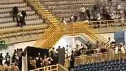 Confronto entre torcedores de Ceará e Fortaleza resulta na suspensão do jogo de futsal no Ginásio Paulo Sarasate, em Fortaleza. - Reprodução