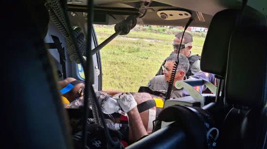 Homem ferido foi embarcado no helicóptero Potiguar 02 - SESED/RN