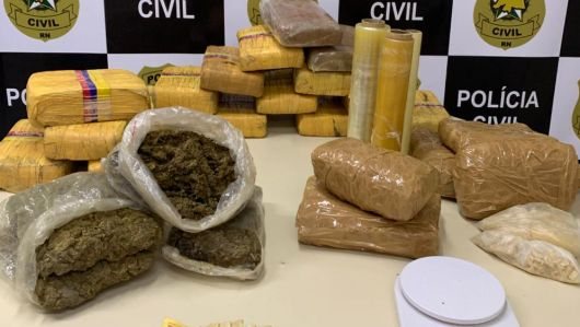 No local, os policiais apreenderam cerca de 20kg de entorpecentes, sendo maconha e cocaína - Divulgação/Polícia Civil do RN