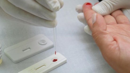 Durante todo o mês de outubro, Natal realizará ações educativas e mutirões de testagem para combater a sífilis e suas complicações. - Divulgação
