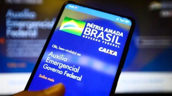 Desde  o mês de março deste ano, as notificações estão sendo enviadas via SMS, WhatsApp, e-mail e pelo aplicativo Notifica - Marcelo Camargo/Agência Brasil