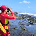Corpo de Bombeiros retoma buscas por marinheiro desaparecido em praia de Natal
