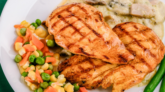 receitas de frango leves e ricas em proteína - Reprodução/Unsplash