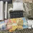 Suspeitos detidos e materiais apreendidos foram levados à Delegacia de Plantão em Mossoró para investigação. - Reprodução polícia