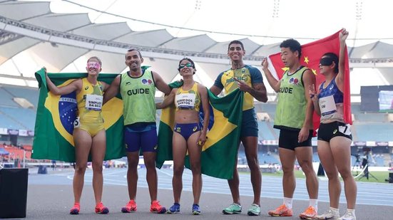 Delegação brasileira alcança 44 pódios, incluindo 15 ouros, superando a China na classificação geral. - Divulgação: Cris Mattos/CPB