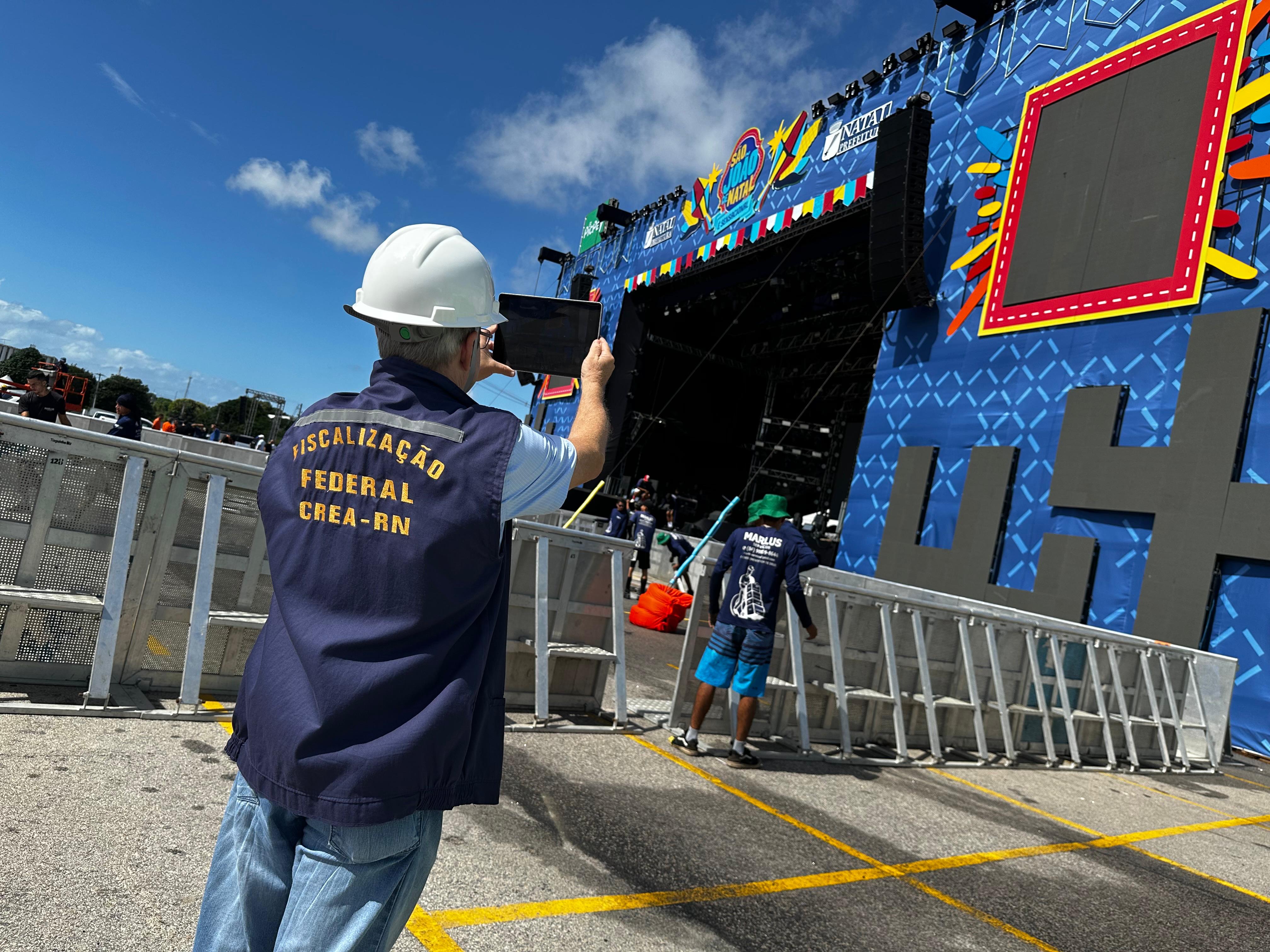 A fiscalização integrada em Mossoró e Natal visa assegurar que normas técnicas sejam cumpridas durante as festividades de São João. Foto: CREA RN. 