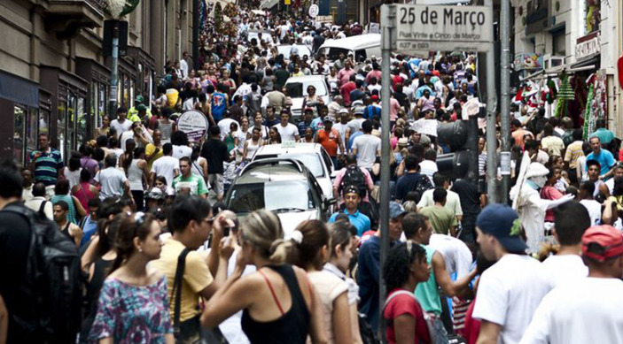 O estado de São Paulo segue na liderança com mais de 46 milhões de habitantes.