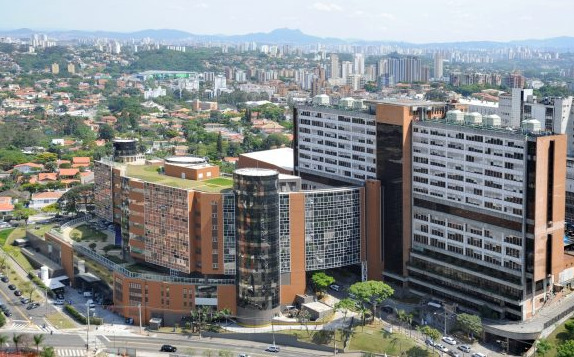 Entre os hospitais privados, o Israelita Albert Einstein, em São Paulo, está entre os primeiros da lista.