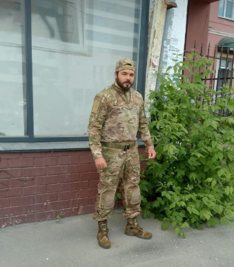 Maicon já com uniforme para atuação na guerra da Rússia contra a Ucrânia.