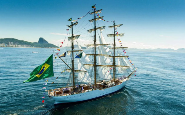 Cisne Branco, conhecido como o “navio mais bonito da Marinha”.