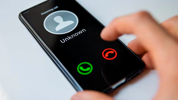 Batizado de Call Screening, o recurso usa inteligência artificial para interceptar chamadas de números desconhecidos.