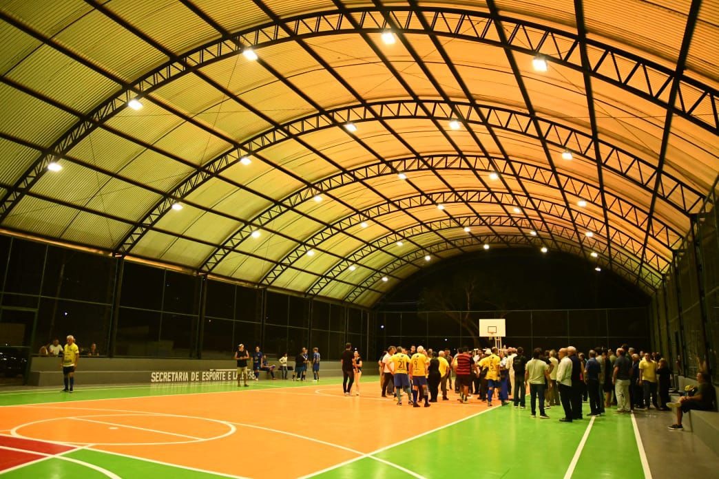 Localizada na Rua Serra do Bujari, a "Quadra do Satélite" é um local tradicional que há mais de 40 anos sedia campeonatos de bairro. 